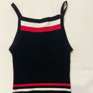 Black red and white crop top